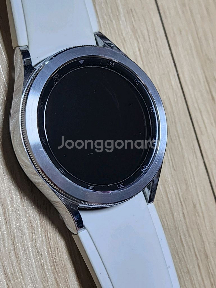 갤럭시워치4 클래식 실버 40mm--1