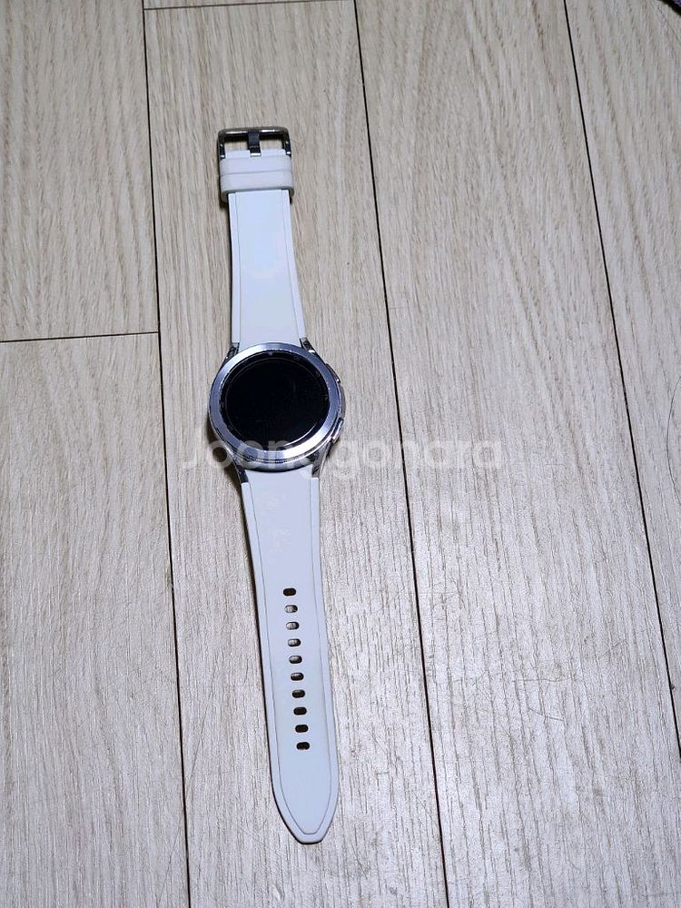 갤럭시워치4 클래식 실버 40mm--0