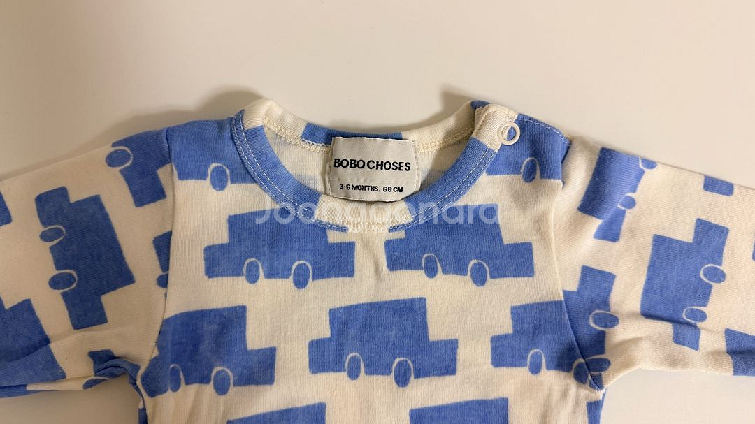 보보쇼즈 자동차 바디수트 3-6m 상태좋음--1