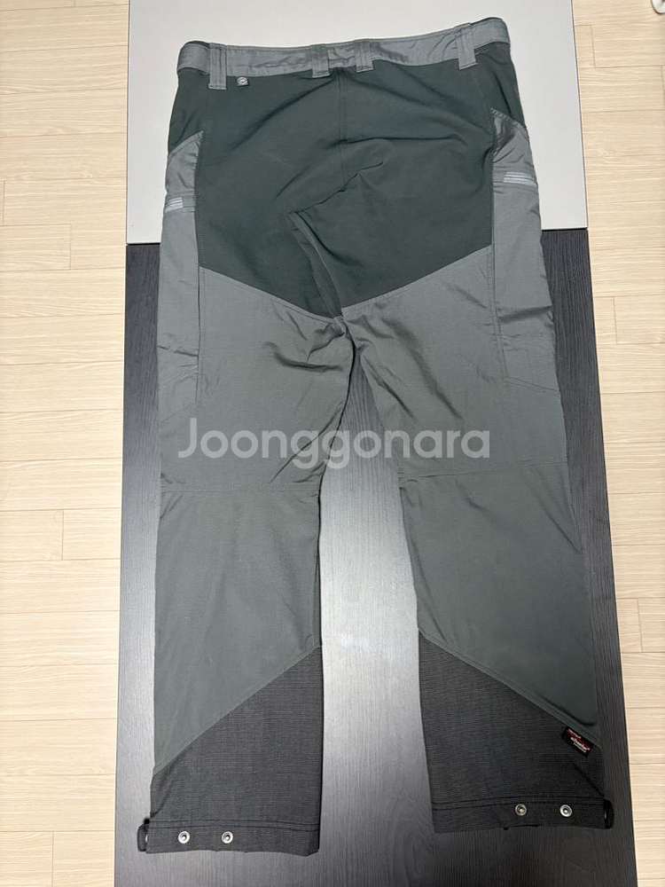 (S급)룬닥스 마케 숏 차콜색 남성 50사이즈 팝니다!--1