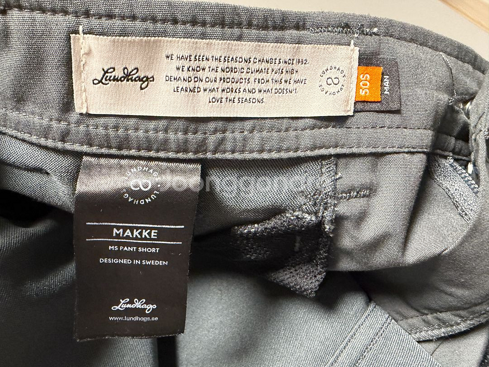 (S급)룬닥스 마케 숏 차콜색 남성 50사이즈 팝니다!--2