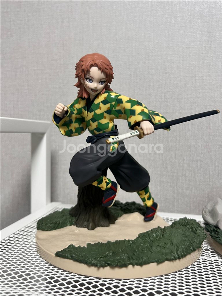 귀멸의 칼날 xross 세가 기유 사비토 피규어--1