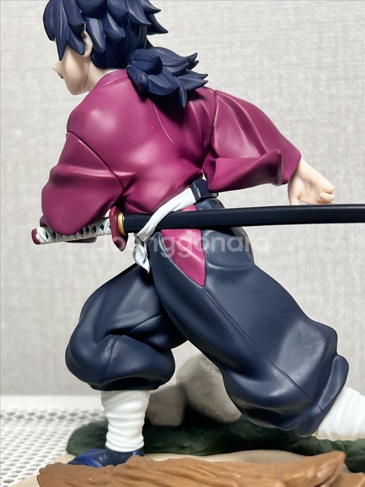 귀멸의 칼날 xross 세가 기유 사비토 피규어--6