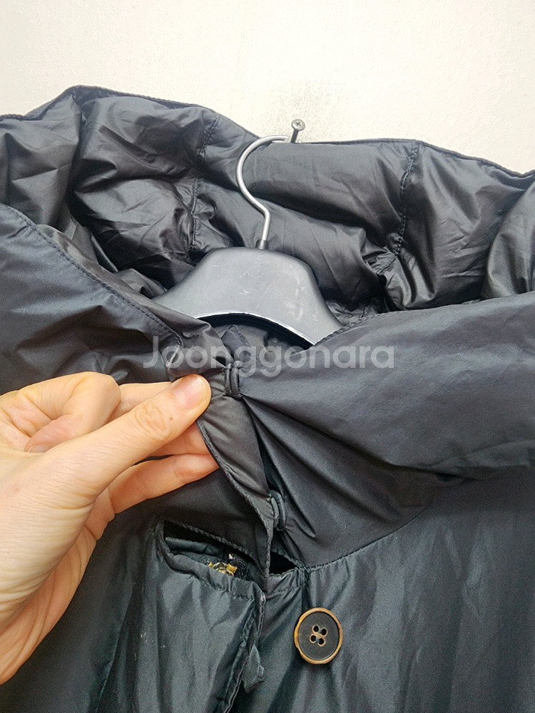 베르띠 하이넥루즈 구스롱패딩--3