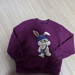 mlb키즈 맨투맨( 늦가을까지가능. 150사이즈)