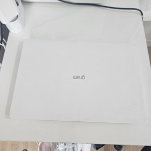 LG그램 0.9kg 초경량노트북 13z980 ga50k
