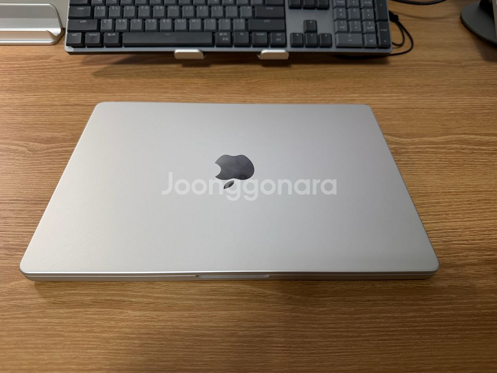 맥북 프로 M4 14인치 24GB 512GB 실버--1