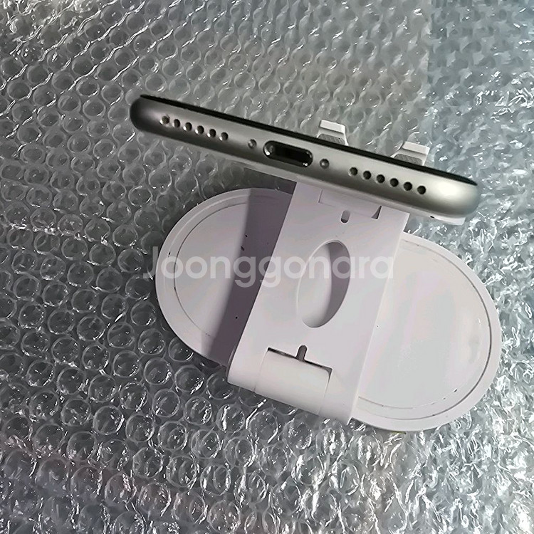 아이폰 se2 128g 67% 화이트--6