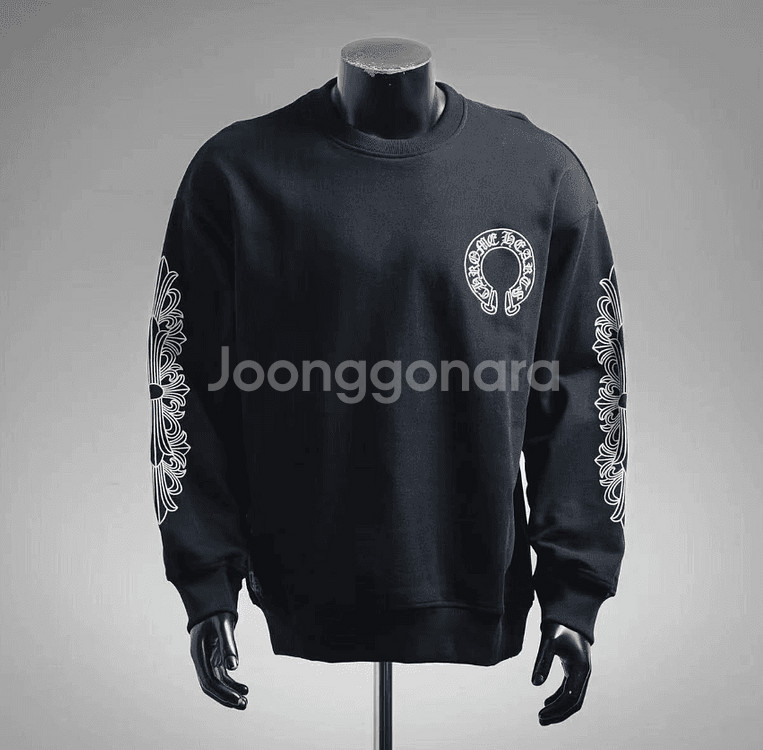 [크롬/하츠] 새상품 / 맨투맨 / 약 110--0