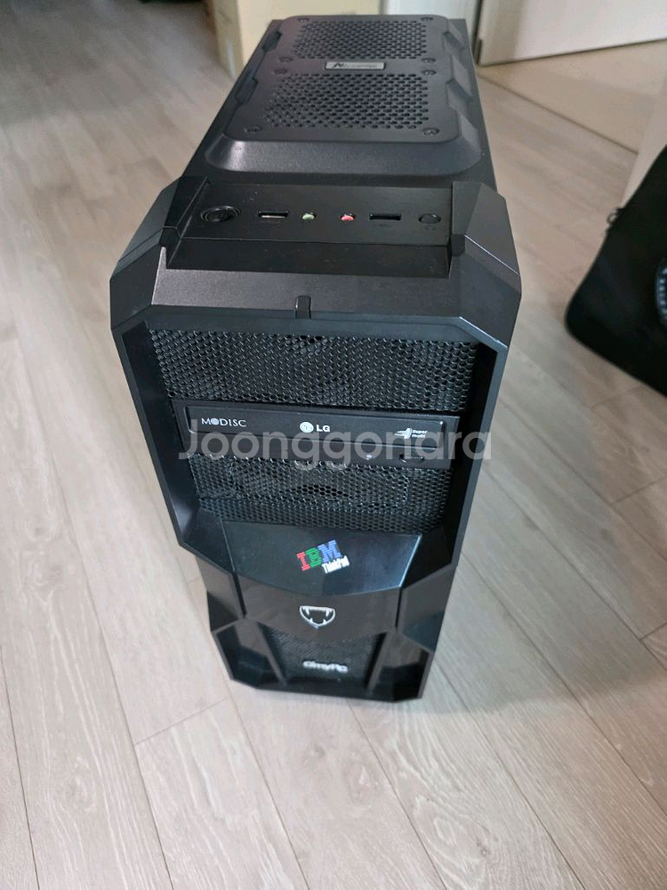 게이밍 데스크탑 컴퓨터 PC i5-4670 +그래픽카드--1