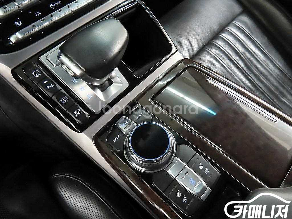 [제네시스]EQ900 3.8 GDI AWD 프리미엄 럭--9