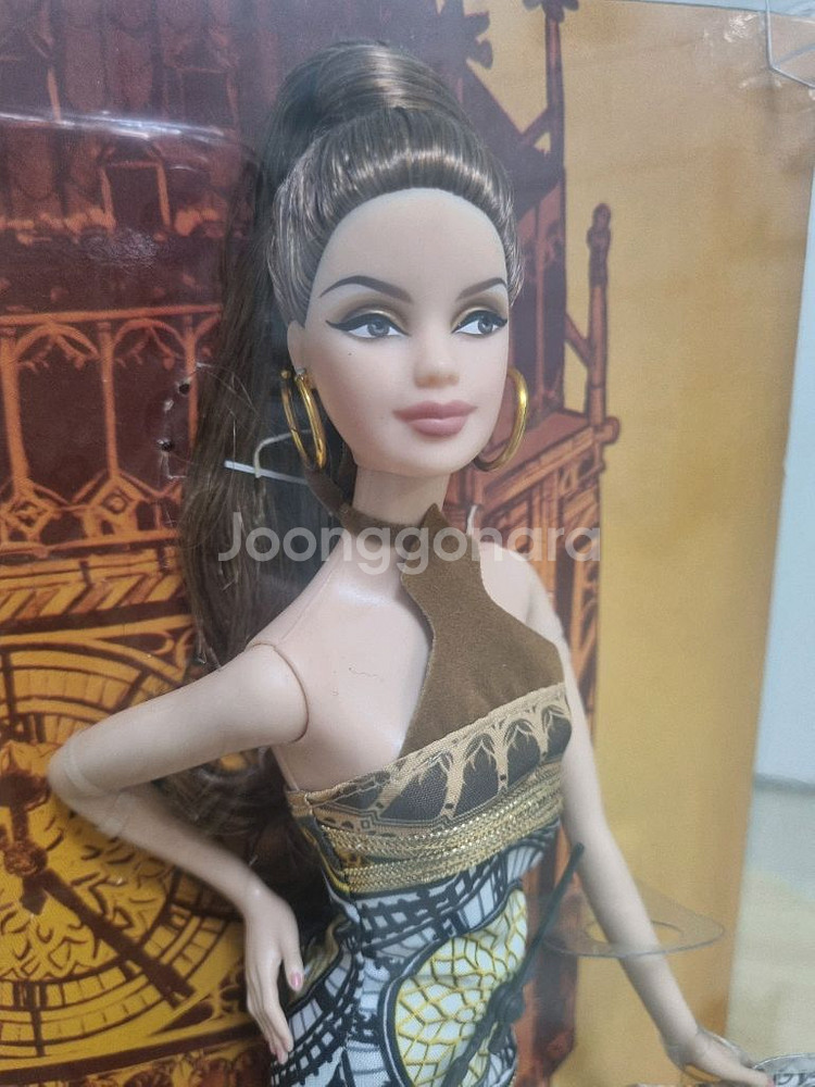 바비 빅벤 컬렉션 핑크 라벨 인형--6