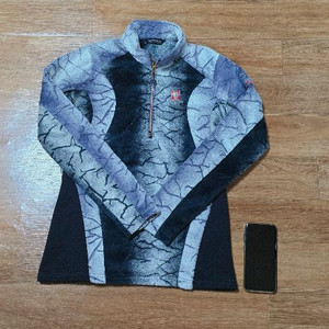 여.80-90) 블랙야크 여성 등산 티셔츠(기모)트레킹