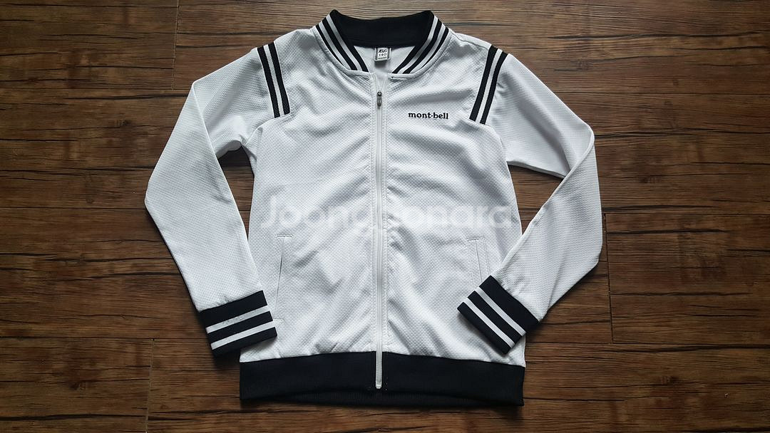 130정도 간절기 점퍼 수영가운 몽벨 아놀드파머--0