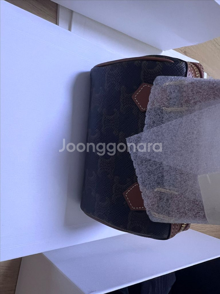 셀린느 보턴 보스톤 미니 신품--1