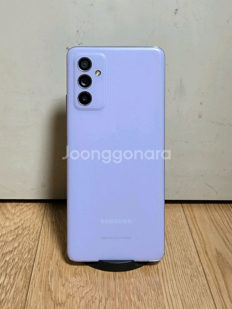 갤럭시 퀀텀2 128GB 판매합니다--1