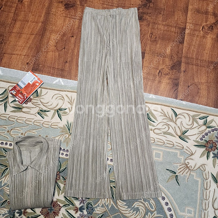 플리츠플리즈 이세이미야케 한벌--3