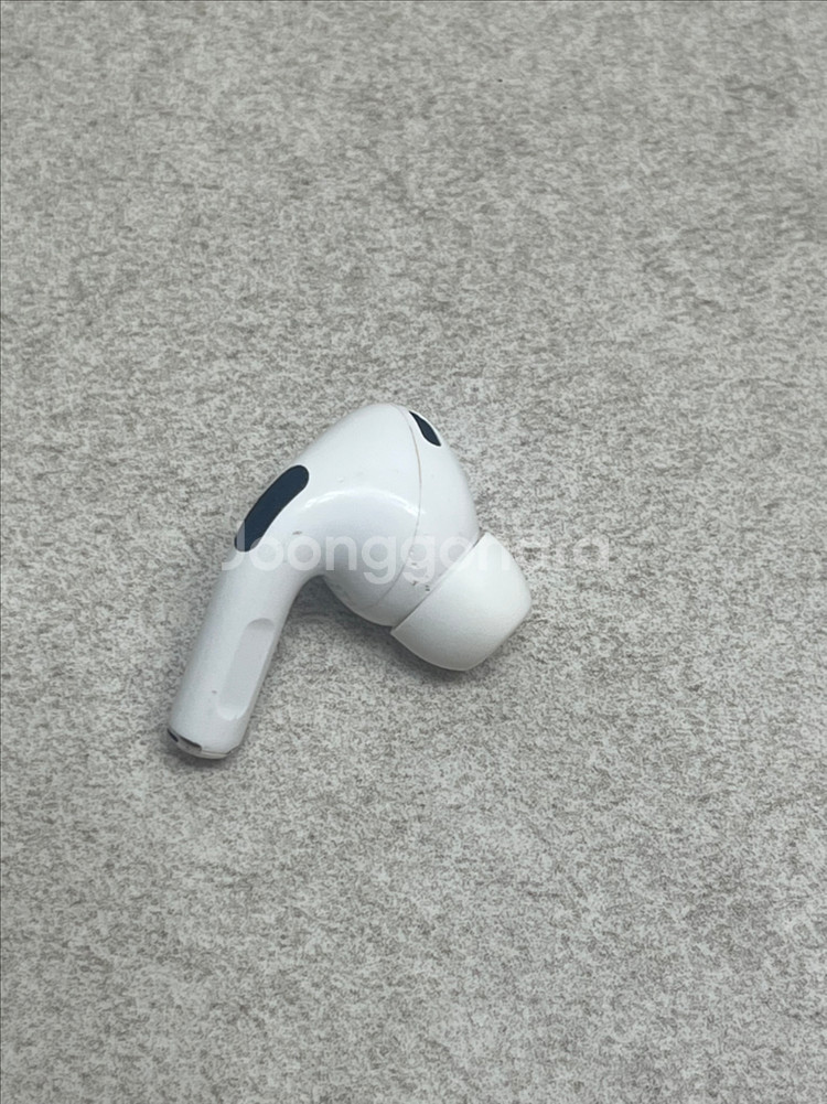 에어팟 프로 2세대--1