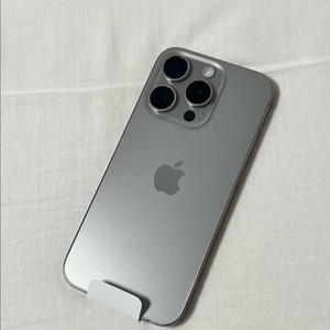 아이폰 15 Pro 프로 내츄럴 티타늄 리퍼폰 128G