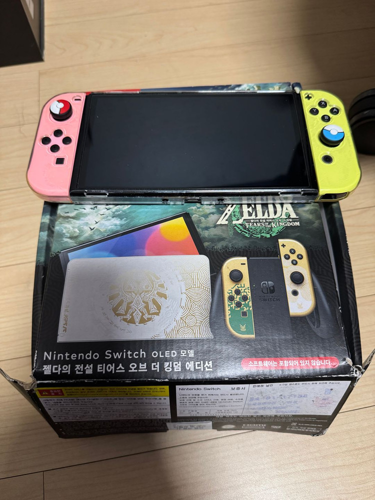 스위치 OLED 화이트(화이트조이콘X) 젤다 에디션--3
