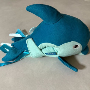 마이크로킥보드 돌고래 인형