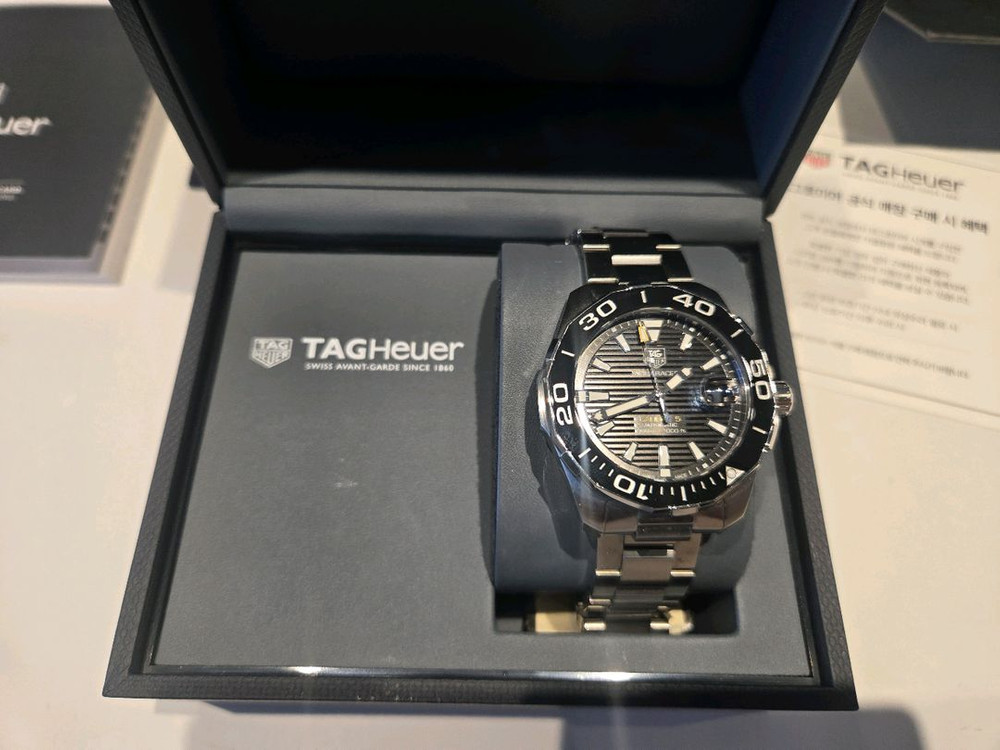 태그호이어 아쿠아레이서 오토매틱 판매합니다.(풀박스)--4