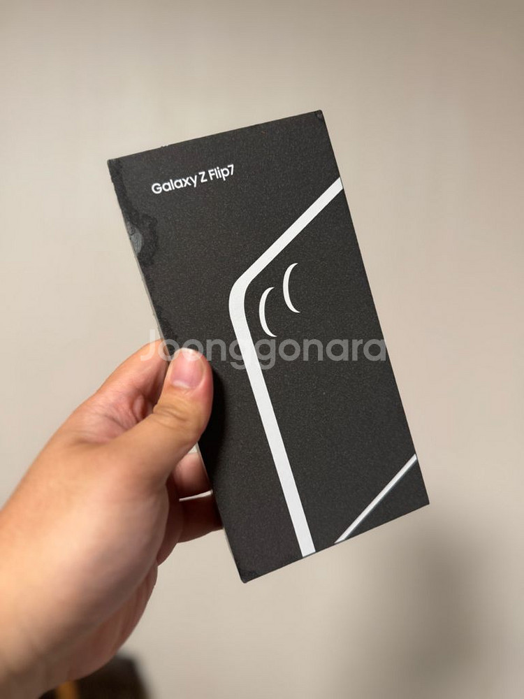 갤럭시 Z플립 7 자급제 미개봉--0