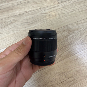 파나소닉 라이카 9mm f1.7 렌즈 판매합니다