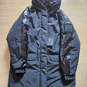 노비스 slyn s 새제품 팝니다