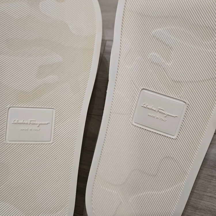 페라가모 슬리퍼--1