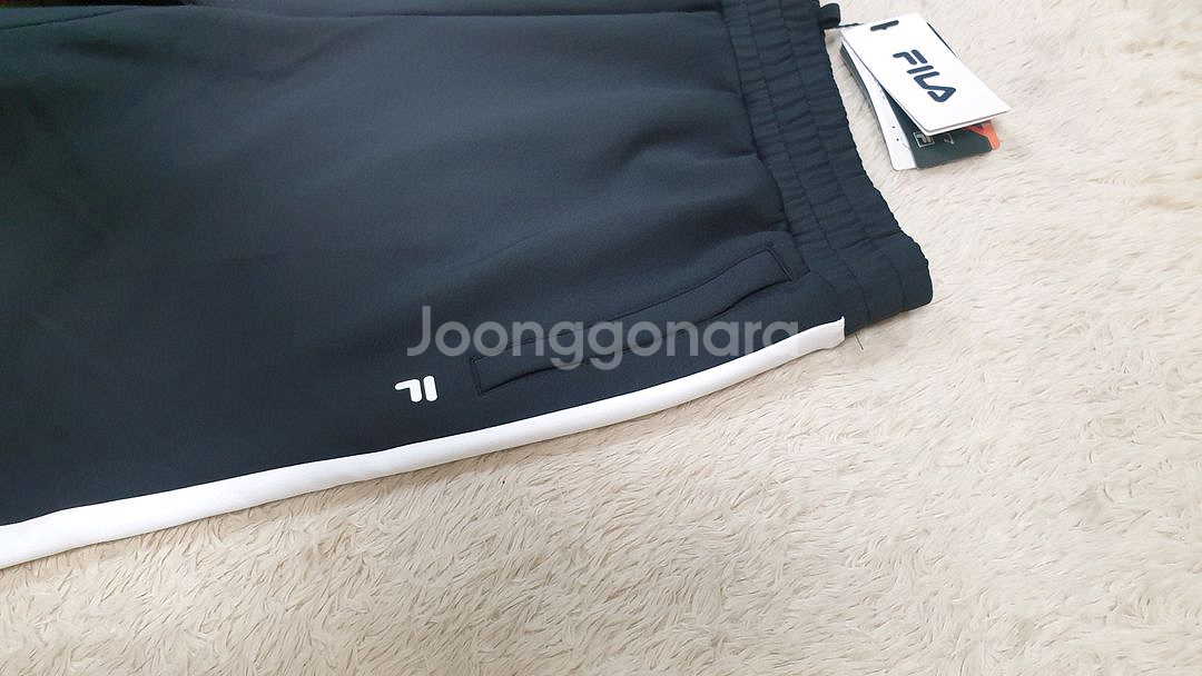 [여성27] 새제품 휠라 반바지 운동바지 무료배송--2