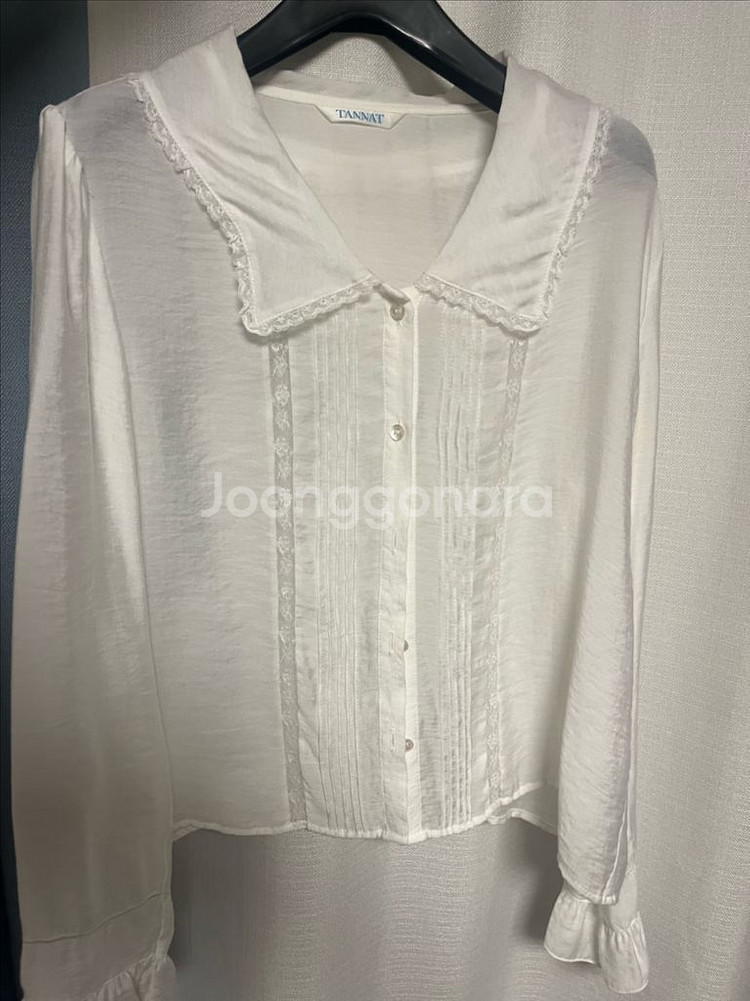 타낫 핀 레이스 블라우스 fin lace blouse--1