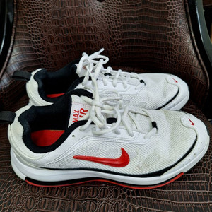 나이키 270운동화