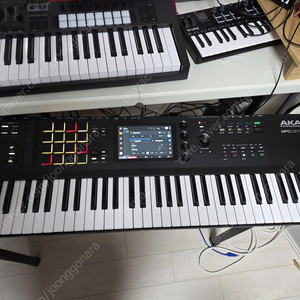 AKAI MPC Key 61 신품급 판매 (풀박스)
