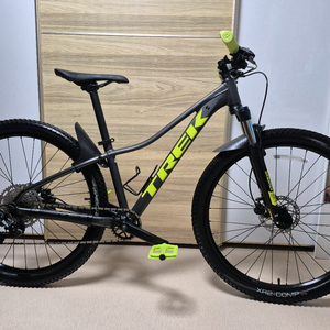 2022.트렉 마린 6 MTB 산악 자전거