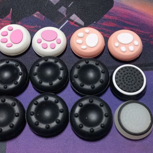 게임 컨트롤러용 실리콘 스틱커버들