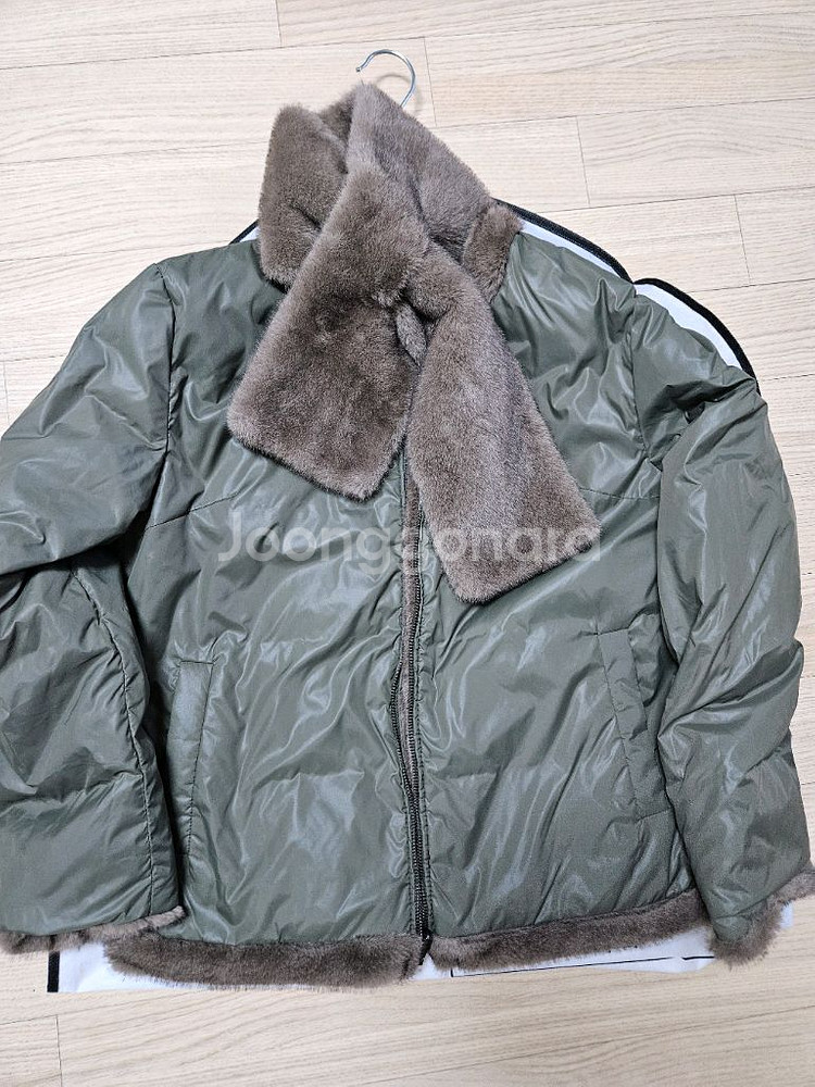Celeb Shop edition 퍼 자켓 카키--4