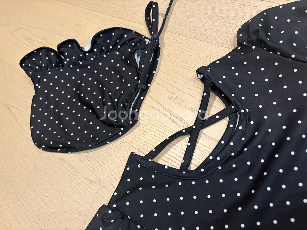 꽁떼레베 수영복 투피스 + 모자 (1회 착용)--4