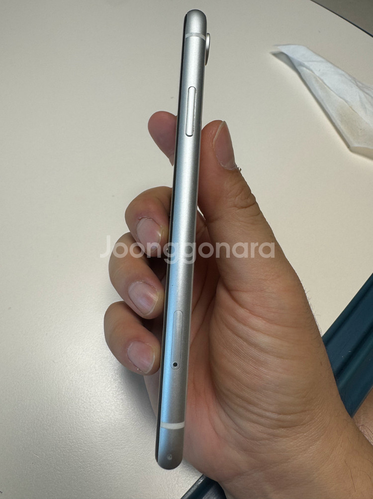 아이폰 XR 화이트 128GB--2