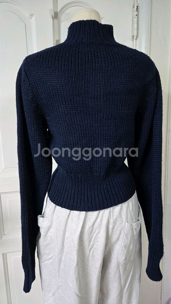 바움 운트 페르가르텐 캐롤린 니트--5