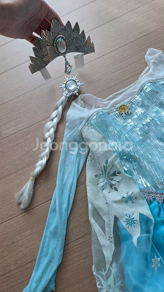 엘사드레스 S사이즈(5-6세)--1