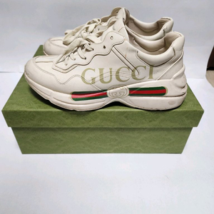 구찌 라이톤 레더 스니커즈 띠 로고 (9사이즈)