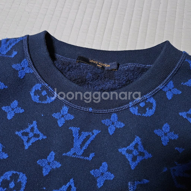 [M] 루이비통 모노그램 맨투맨 블루--2