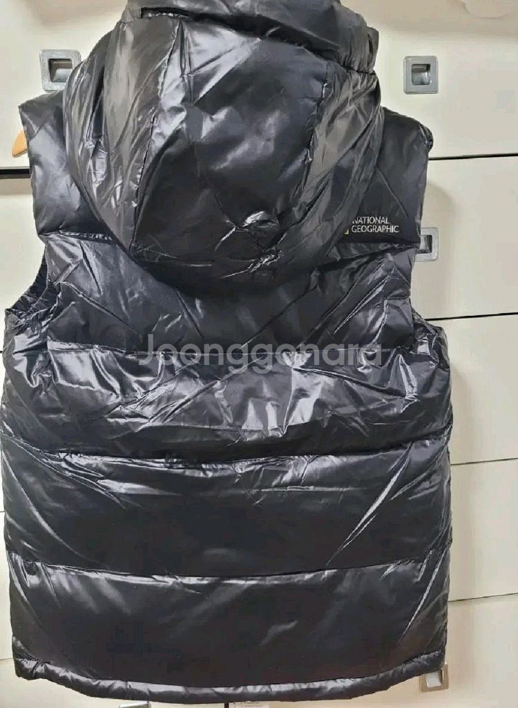 새상품)내셔널지오그래픽 유광 2중후드 패딩조끼 베스트--8