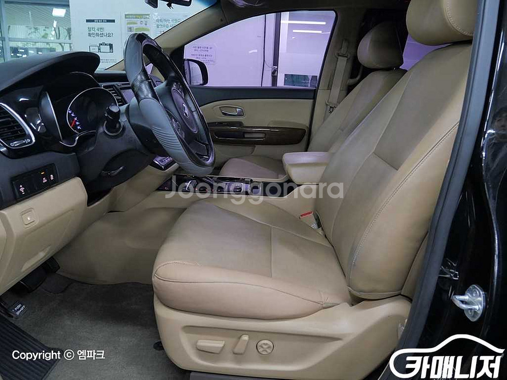 [기아]올 뉴 카니발 디젤 9인승 하이리무진 프레스티지--9