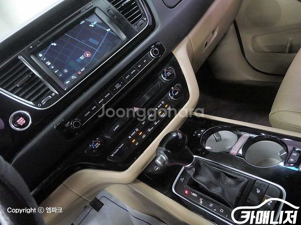 [기아]올 뉴 카니발 디젤 9인승 하이리무진 프레스티지--8