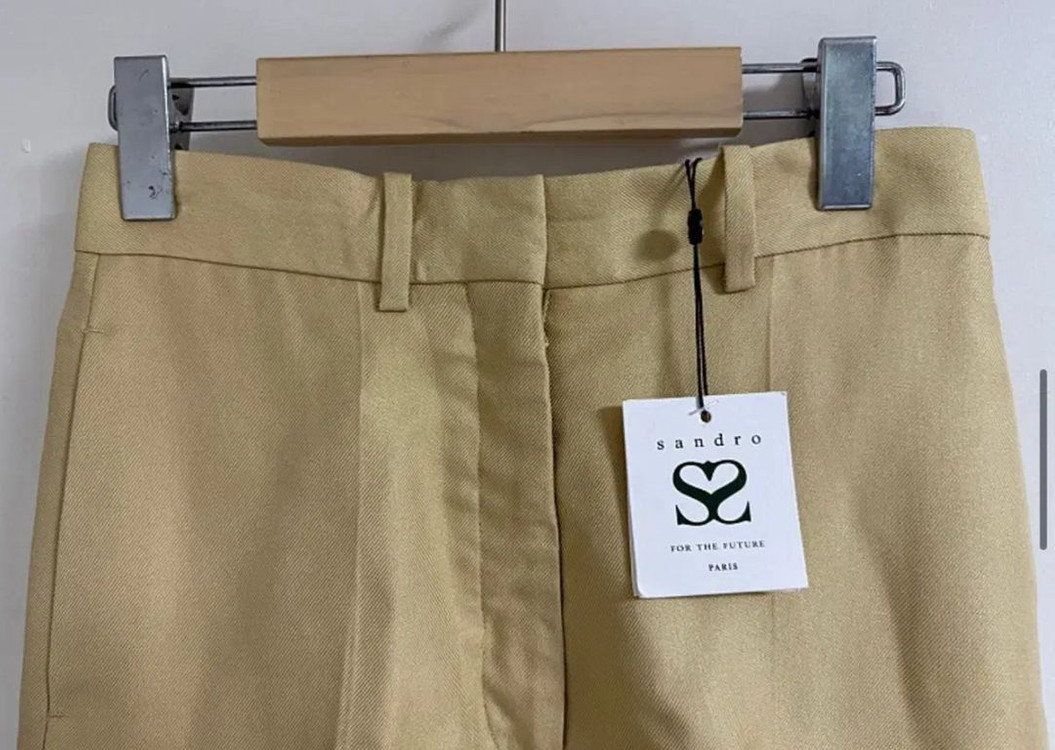 SANDRO산드로)하이 웨이스트 버뮤다 34 이미지