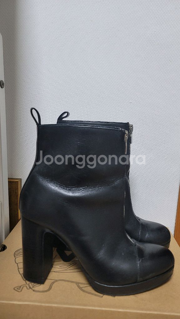 자라(zara) 부츠 38(245~250)--0