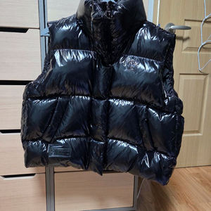 라이프워크 패딩조끼