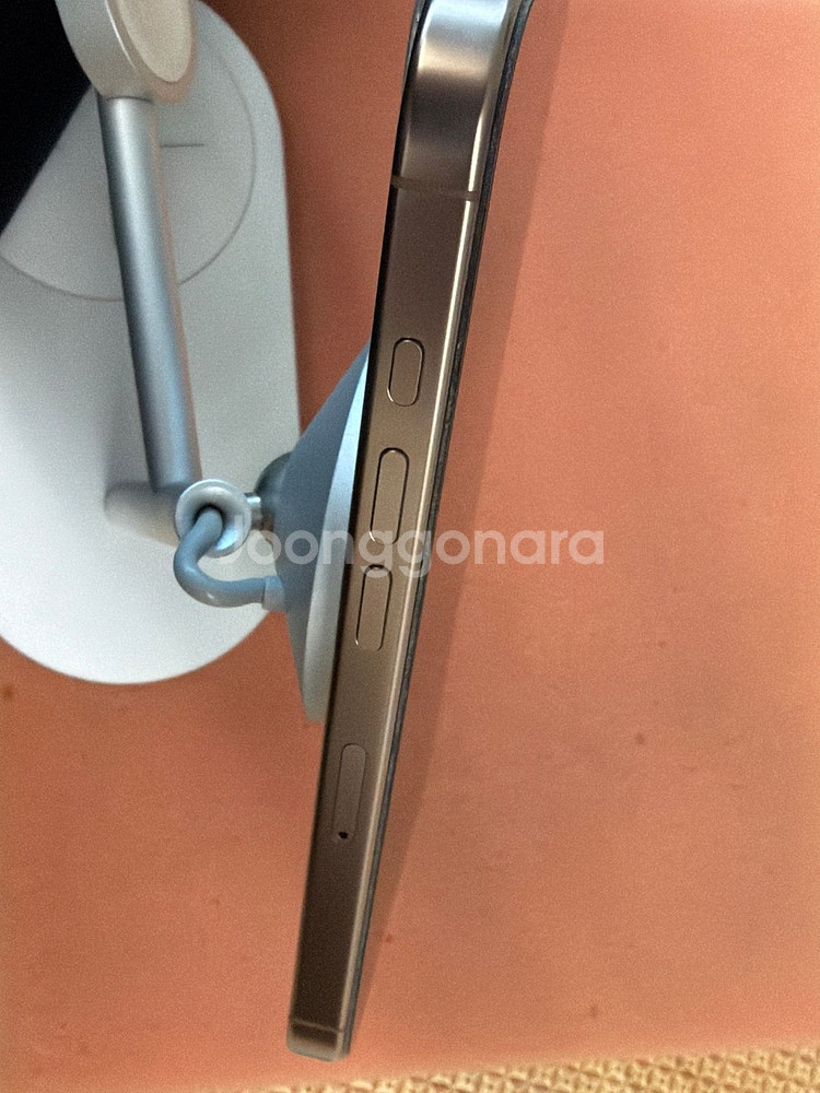 특S급 아이폰 16프로 데저트 티타늄, 256GB 풀박--6